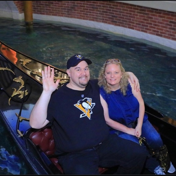 Meet your Posher, Amber - Picture 4 of 4